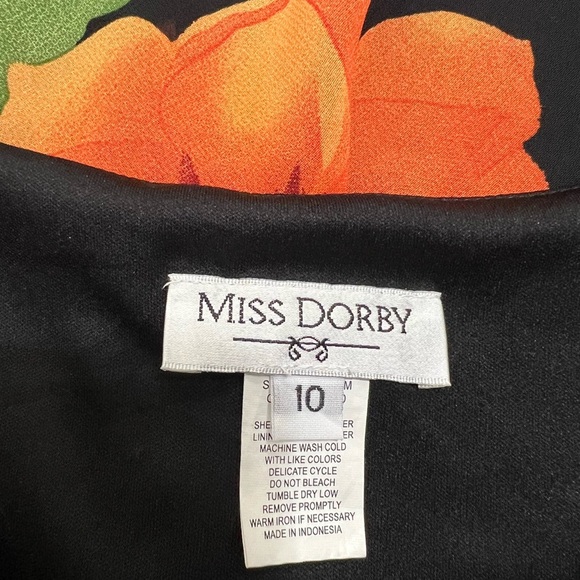 Vibrant Floral Midi Dress - Picture 14 of 15